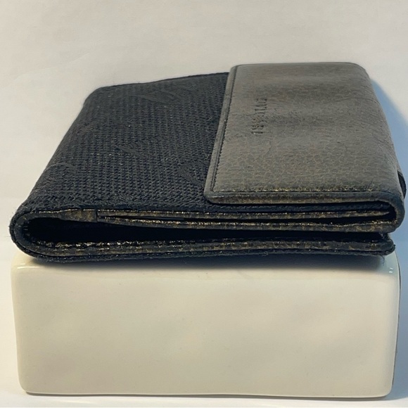 Bvlgari Canvas and Leather Monogram Bifold Wallet - Preowned - Picture 3 of 13